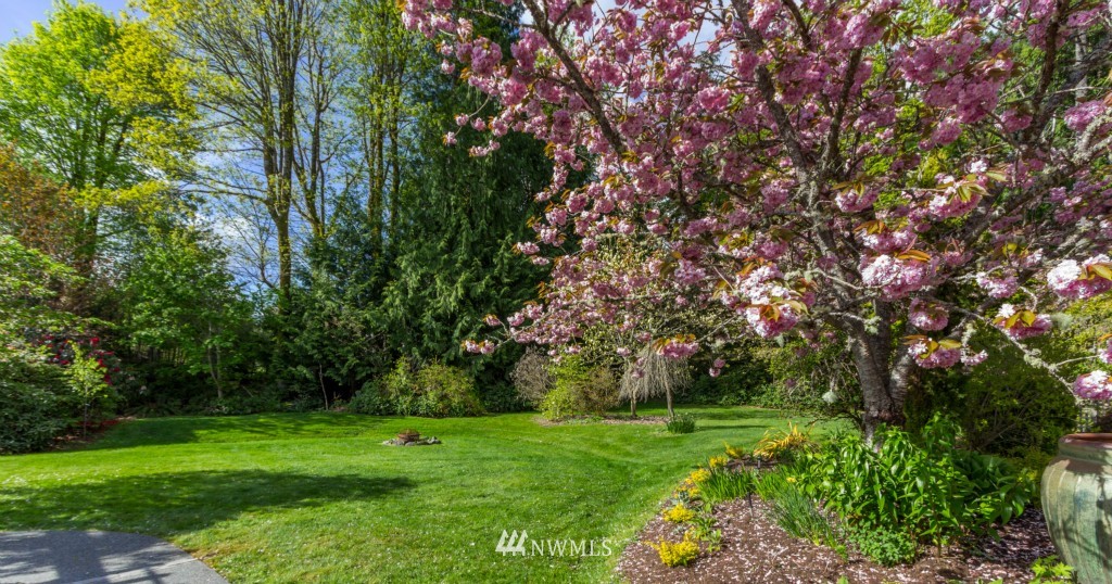 7686 Springridge Road Northeast Bainbridge Island, WA 98110 - Photo 22 of 25 Gallery Image 22