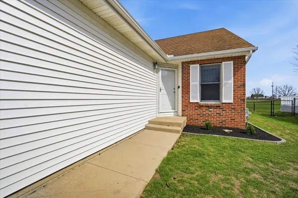 $225,000 | 1308 Beacon Hill Court, Normal, IL 61761