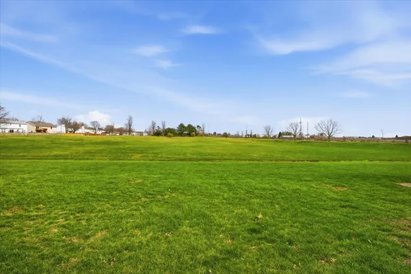 $225,000 | 1308 Beacon Hill Court, Normal, IL 61761