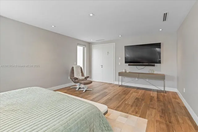 $9,900 | Doral, Doral, FL 33178