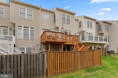 $600,000 | 5 Chatterly Court, Germantown, MD 20874