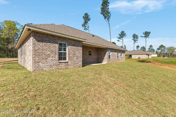 $289,900 | 529 Shirley Sanford Road, Seminary, MS 39479