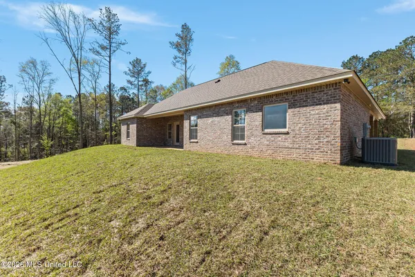 $289,900 | 529 Shirley Sanford Road, Seminary, MS 39479