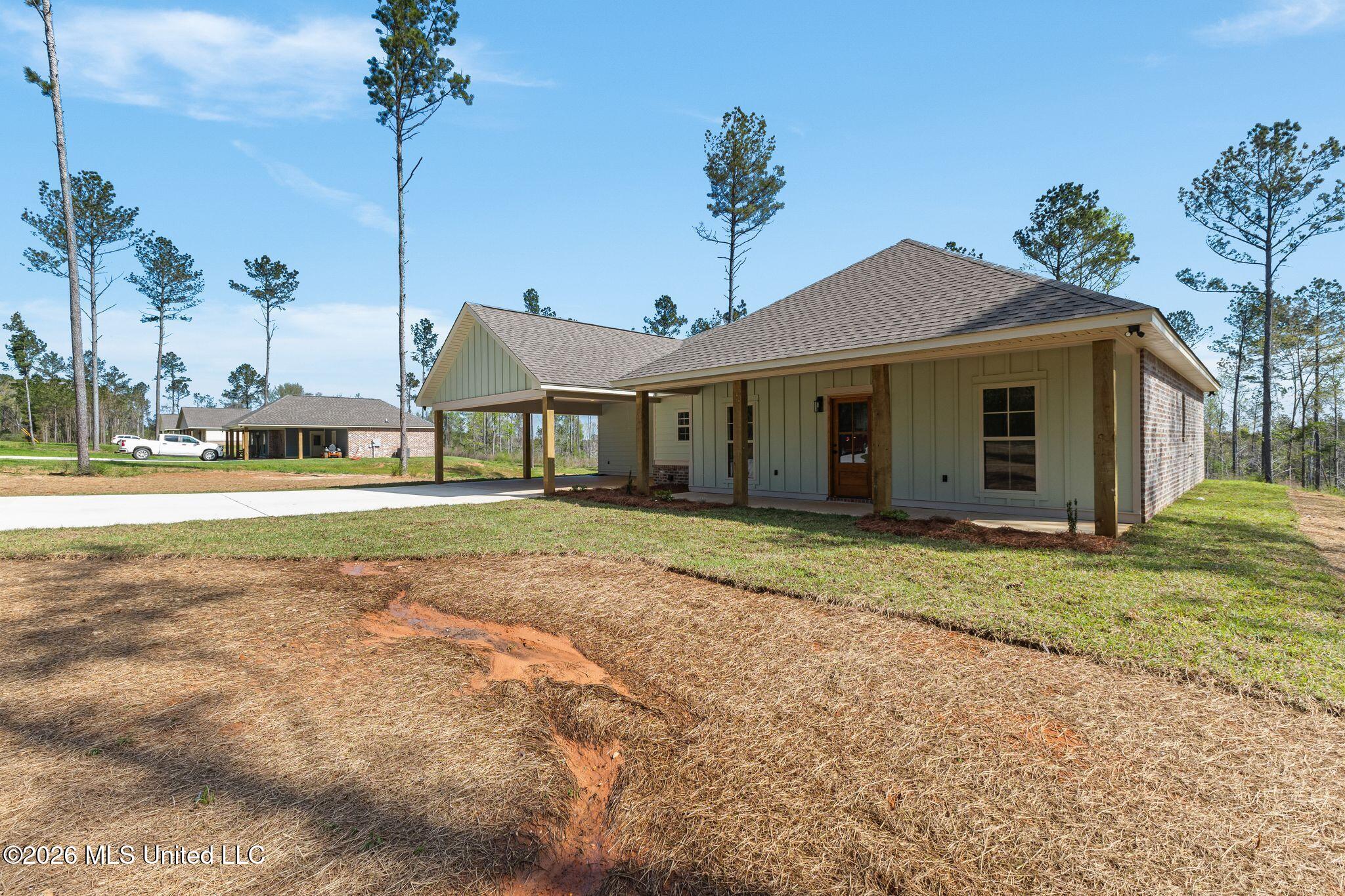 529 Shirley Sanford Road Seminary, MS 39479 - Photo 4 of 35 547_Shirley_Sanford_Rd-4