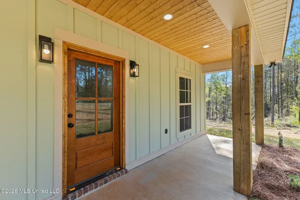 $289,900 | 529 Shirley Sanford Road, Seminary, MS 39479
