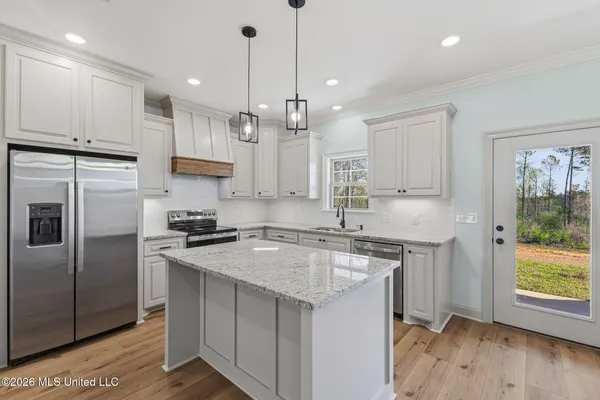 $289,900 | 529 Shirley Sanford Road, Seminary, MS 39479