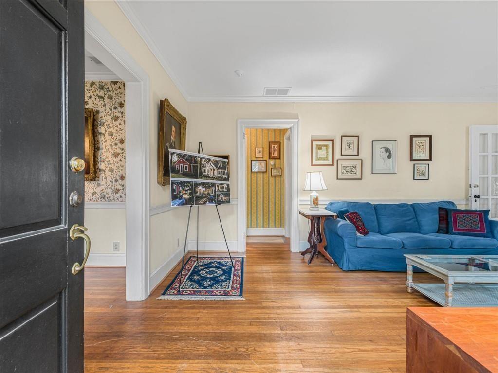 2223 Virginia Place Northeast Atlanta, GA 30305 - Photo 12 of 38