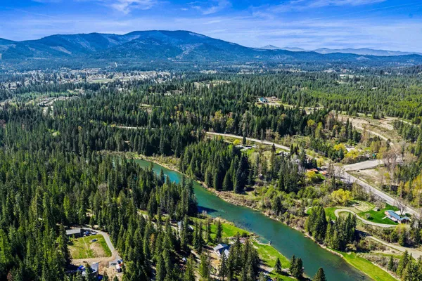 $550,000 | 792 Dirks Road, Priest River, ID 83856