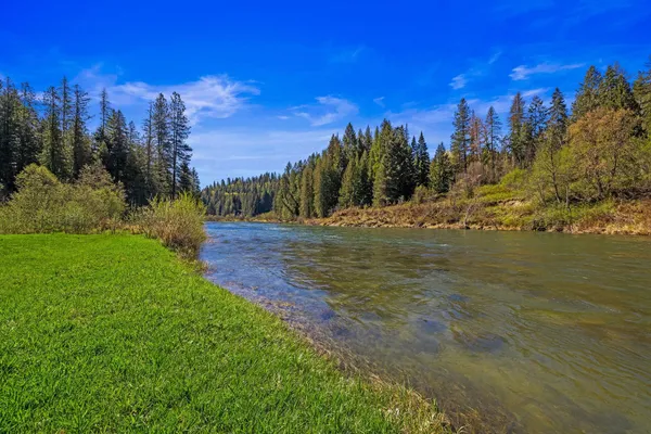 $550,000 | 792 Dirks Road, Priest River, ID 83856