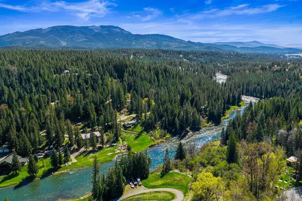 $550,000 | 792 Dirks Road, Priest River, ID 83856