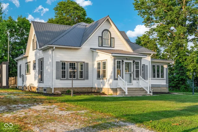 $329,900 | 516 Howard Avenue, Rockville, IN 47872