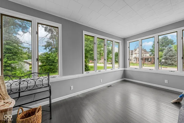 $329,900 | 516 Howard Avenue, Rockville, IN 47872