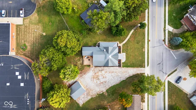 $329,900 | 516 Howard Avenue, Rockville, IN 47872