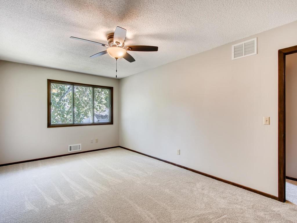 9359 Ranchview Lane North Maple Grove, MN 55369 - Photo 7 of 11 Gallery Image 7