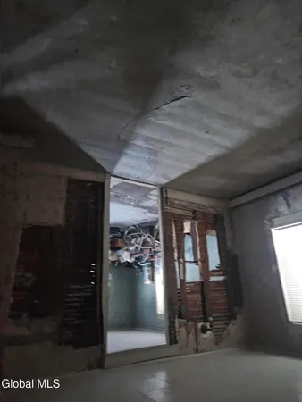 $114,000 | 26 Lyman Street, Hoosick Falls, NY 12090