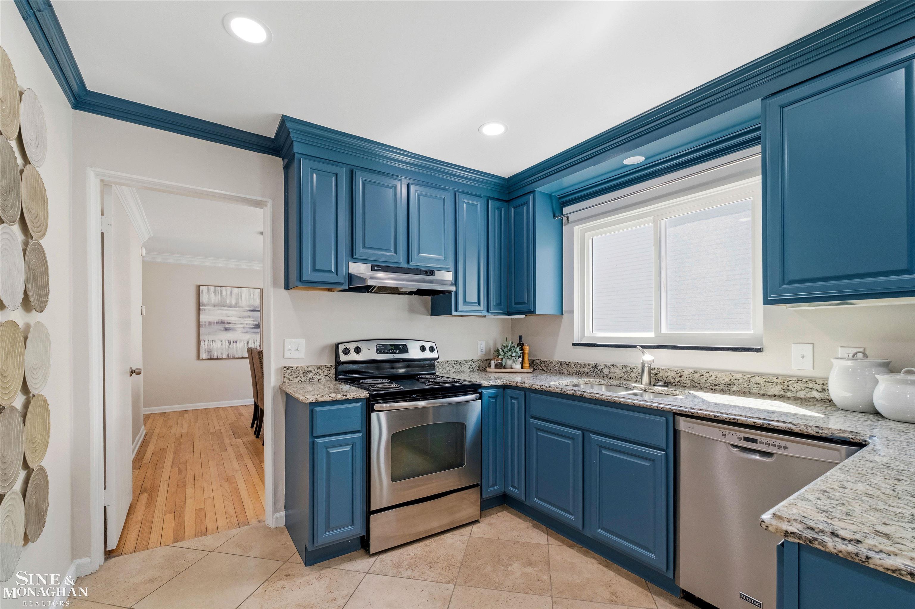 515 Neff Road Grosse Pointe, MI 48230 - Photo 11 of 99