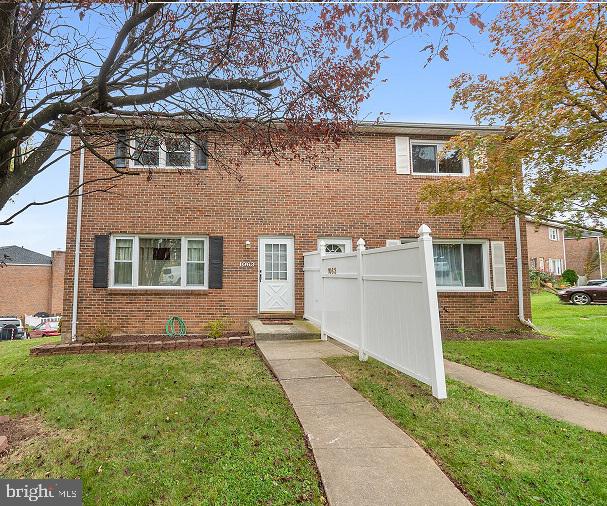 1063 Downton Road Baltimore, MD 21227 - Photo 1 of 30