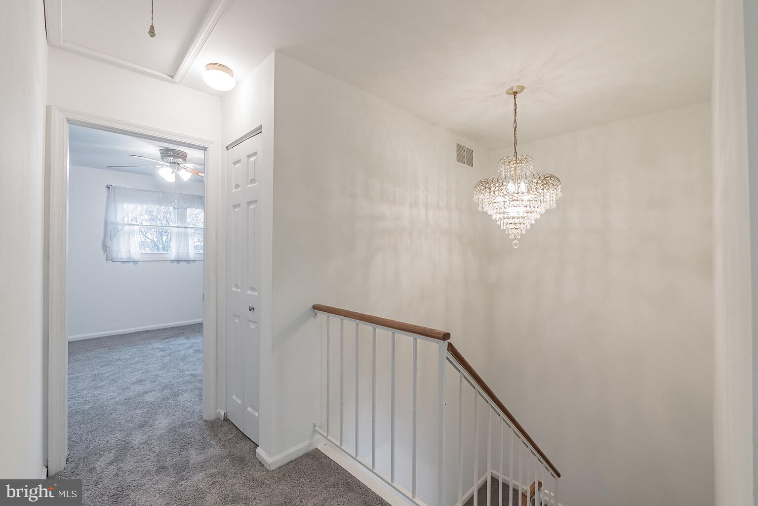1063 Downton Road Baltimore, MD 21227 - Photo 13 of 30
