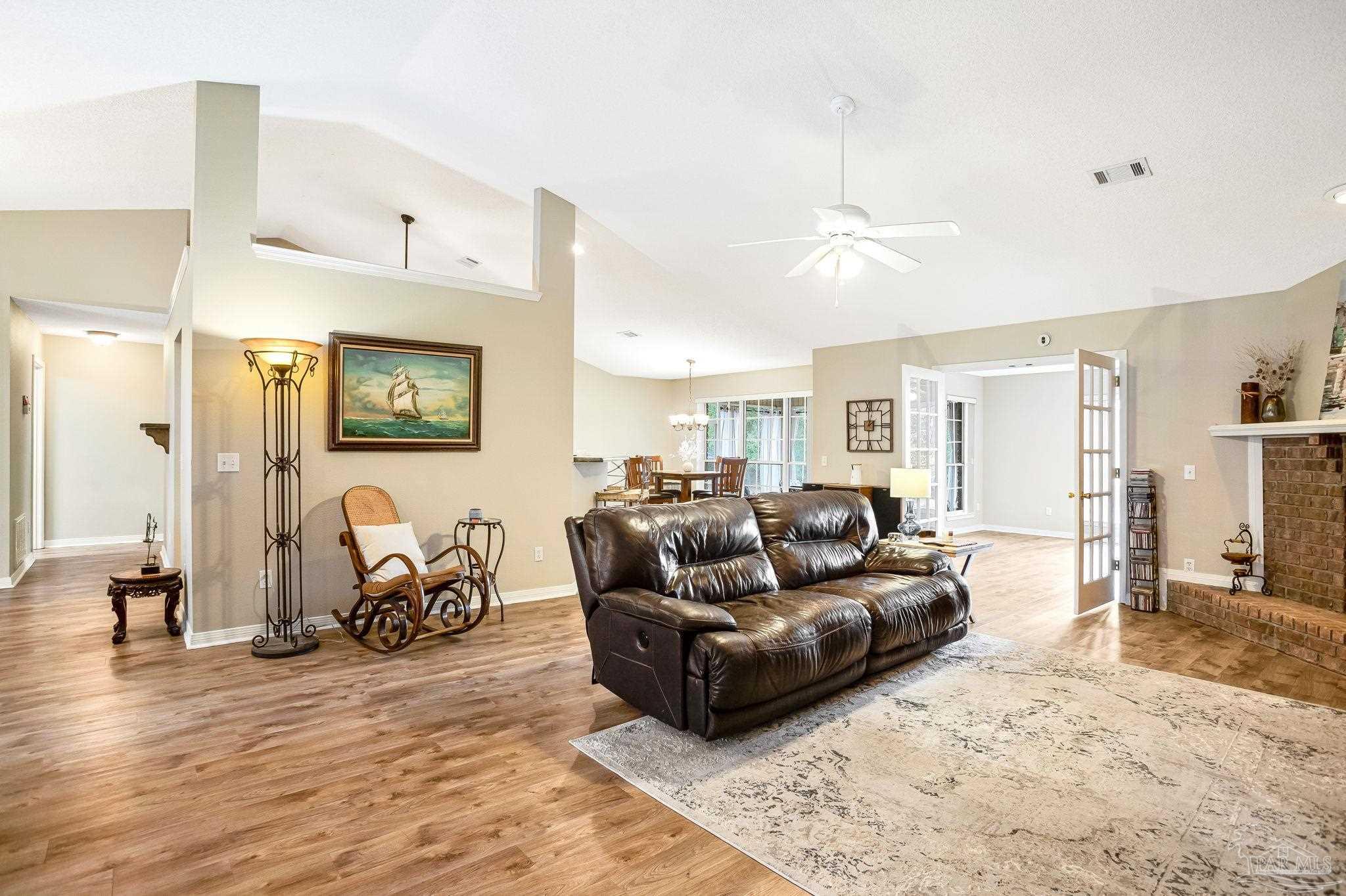 1956 Crown Pointe Boulevard Pensacola, FL 32506 - Photo 10 of 68