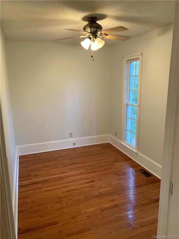 1710 State Rd S-13-35 Pageland, SC 29728 - Photo 11 of 14 Gallery Image 11