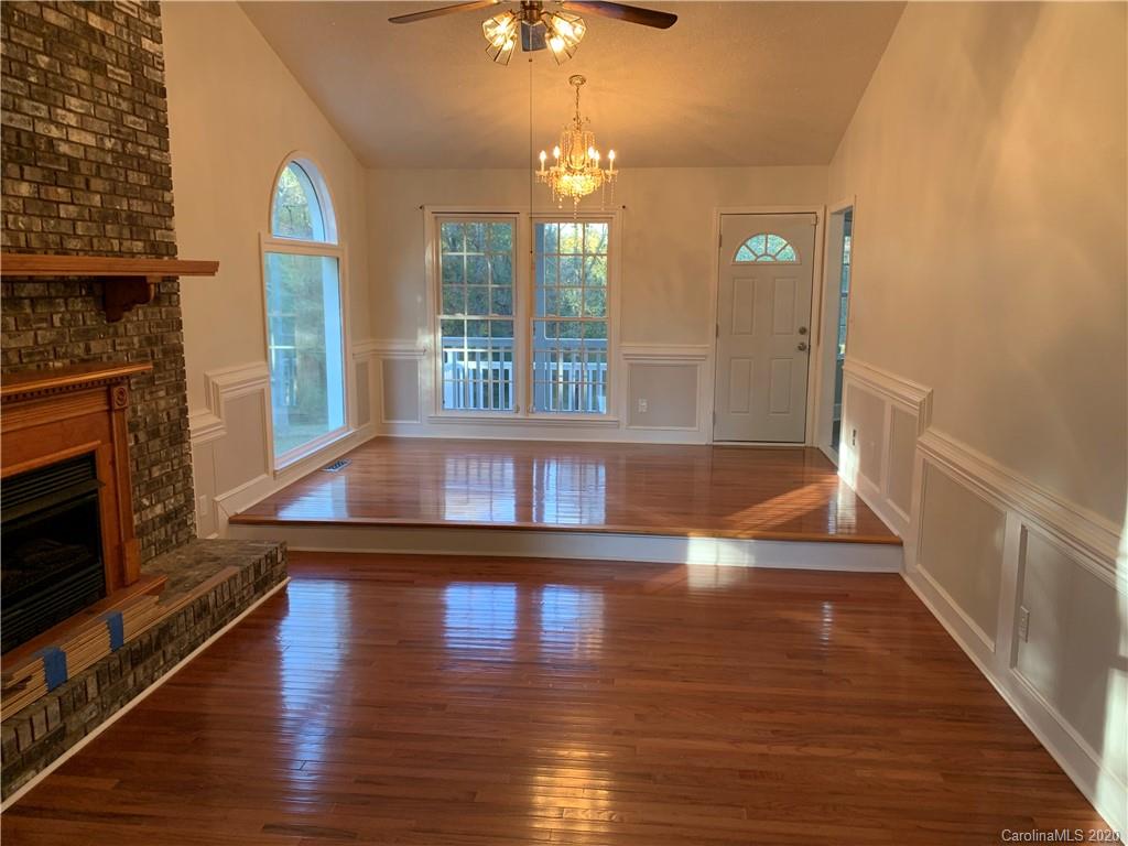 1710 State Rd S-13-35 Pageland, SC 29728 - Photo 4 of 14 Gallery Image 4