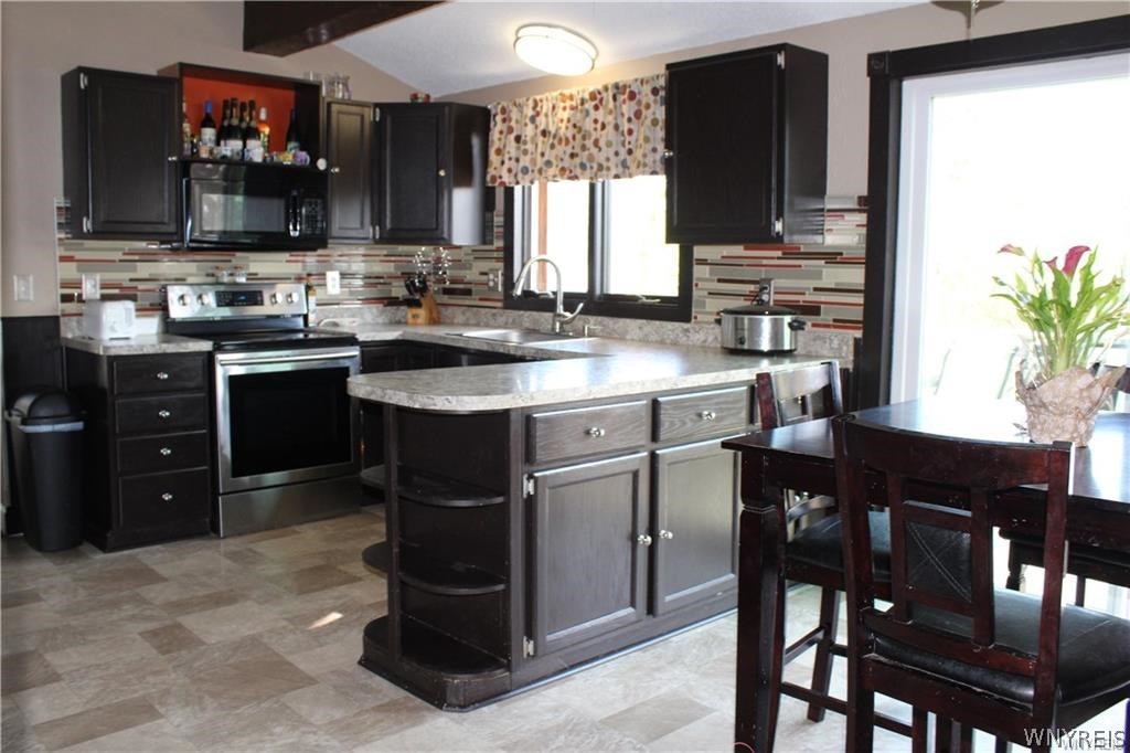 4614 Eckhardt Road Boston, NY 14057 - Photo 16 of 34