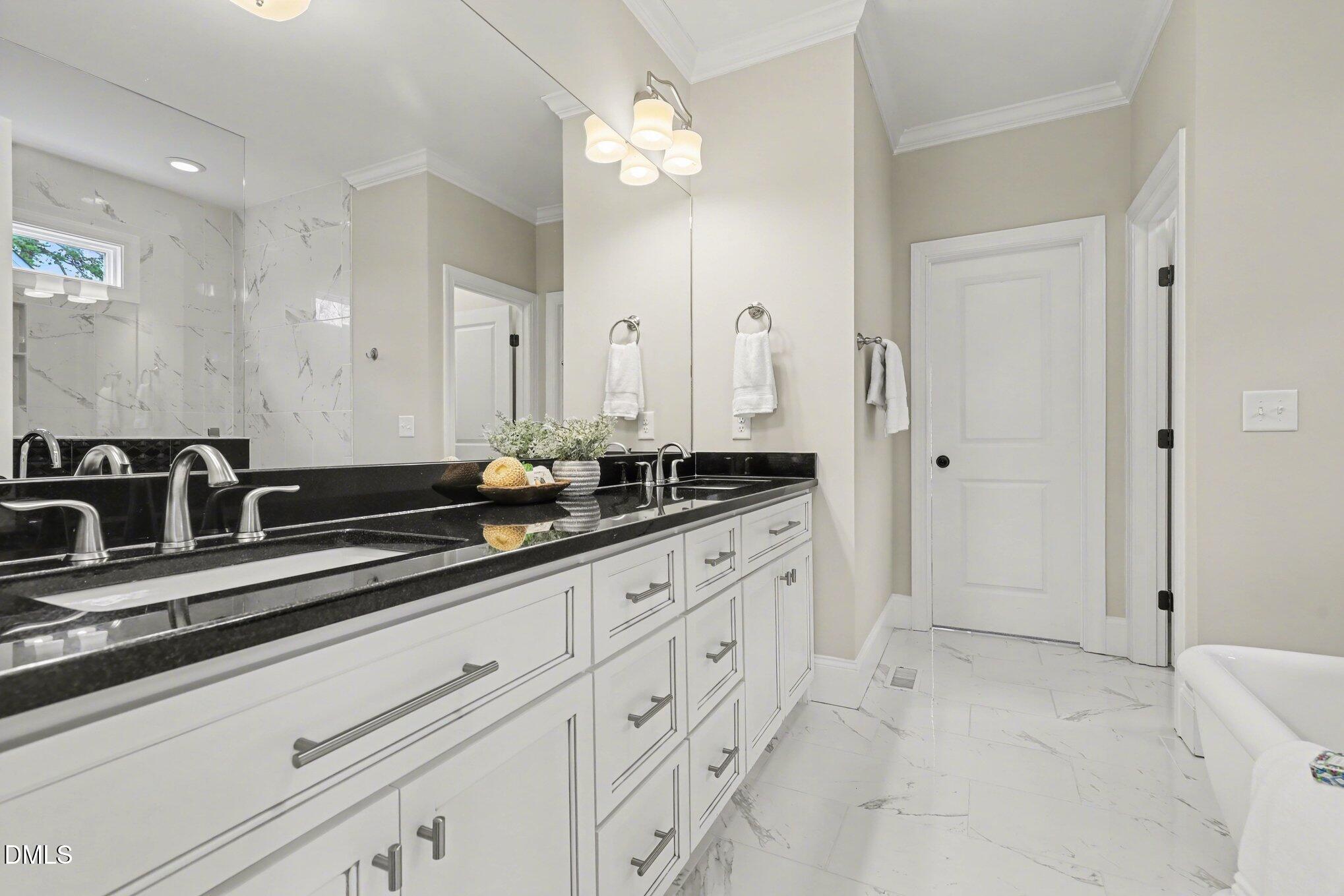 820 Shelley Road Raleigh, NC 27609 - Photo 20 of 40 022_file_6640