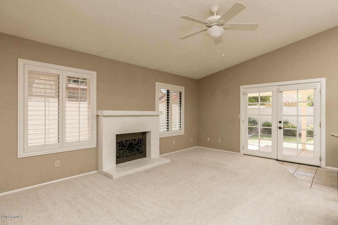 221 West Knox Road Tempe, AZ 85284 - Photo 6 of 24 221 W Knox fireplace