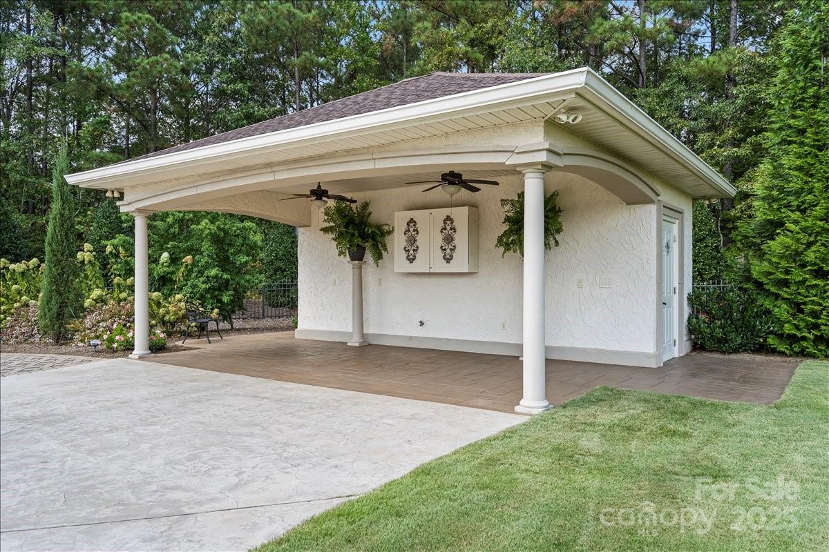 220 Fincher Road Pauline, SC 29374 - Photo 42 of 48 a front view of a house with a yard and garage