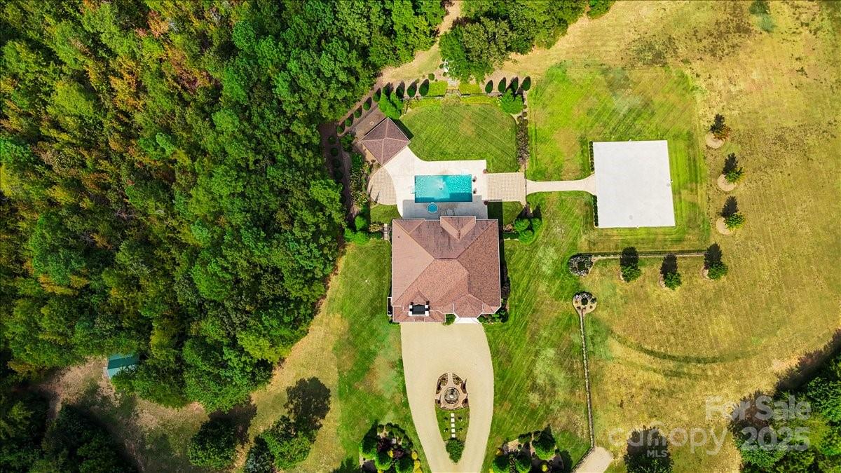 220 Fincher Road Pauline, SC 29374 - Photo 48 of 48 an aerial view of residential house with outdoor space and swimming pool