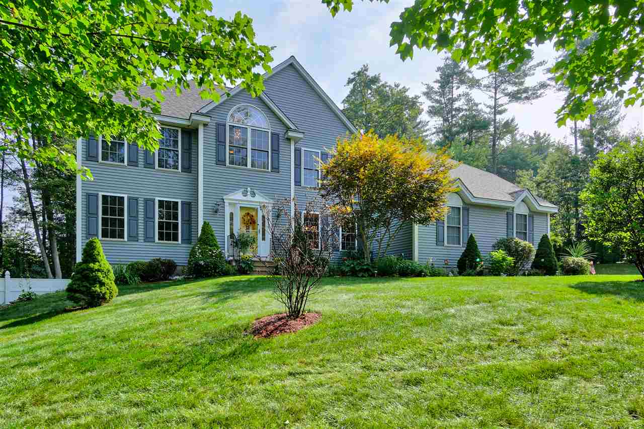 14 Post Road Hooksett, NH 03106 - Photo 1 of 40