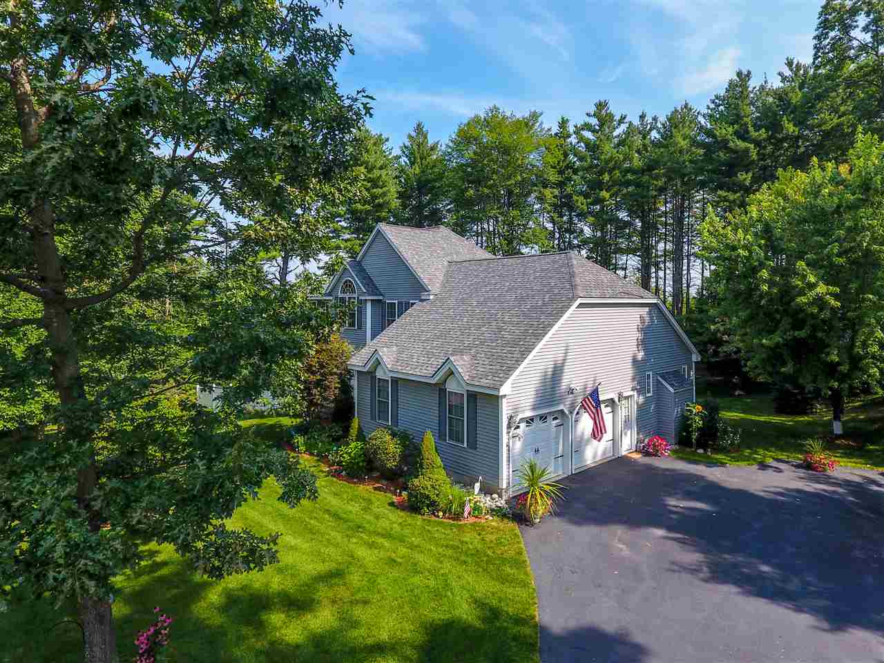 14 Post Road Hooksett, NH 03106 - Photo 9 of 40