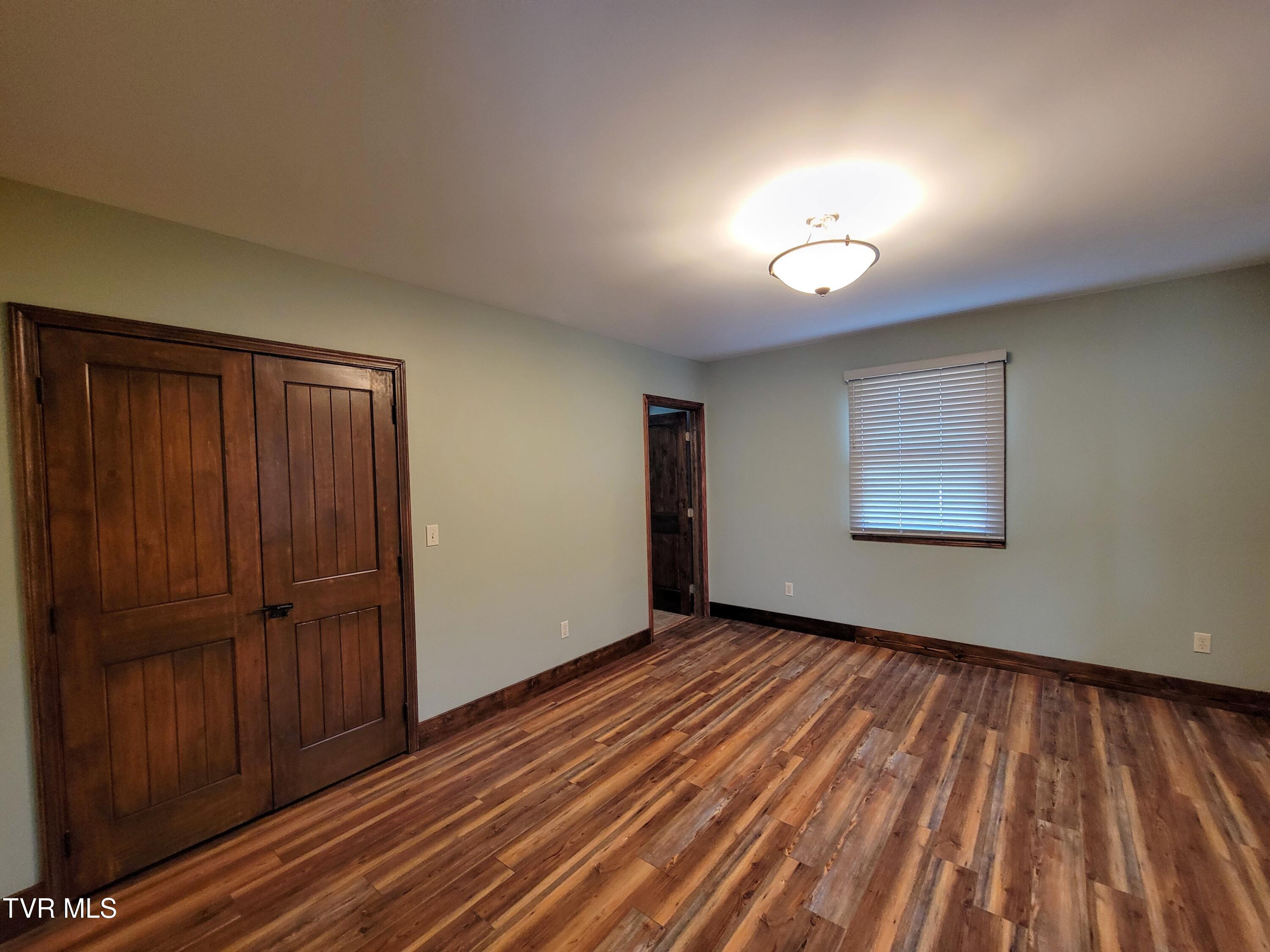109 Carey Lane, Unit 5 Erwin, TN 37650 - Photo 14 of 22 20221219_142043