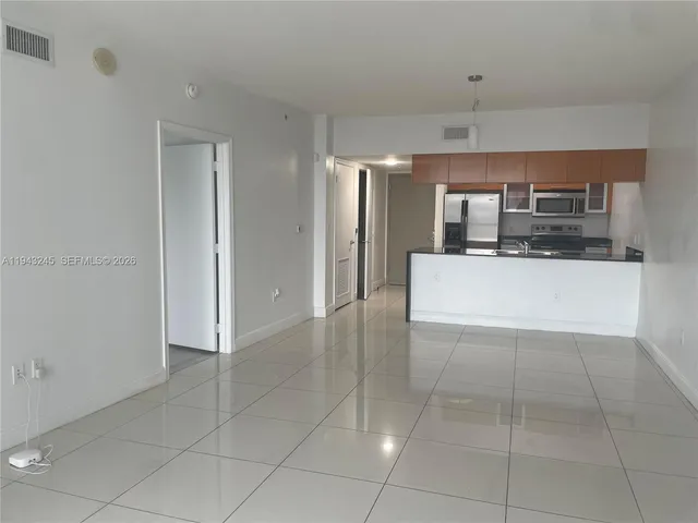 $2,699 | 1750 North Bayshore Drive, Unit 2810, Miami, FL 33132