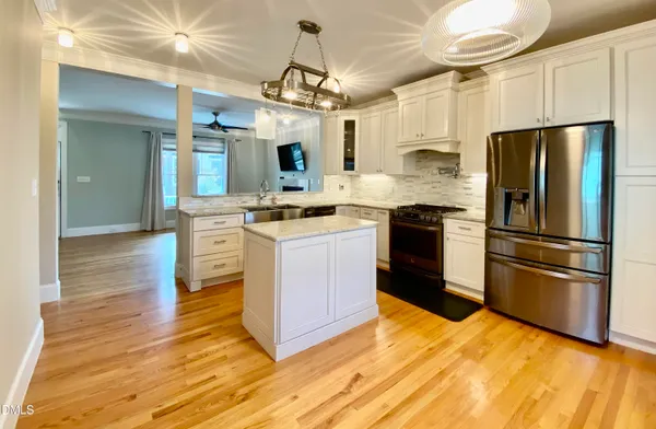$3,200 | 305 Mallard Avenue, Durham, NC 27701