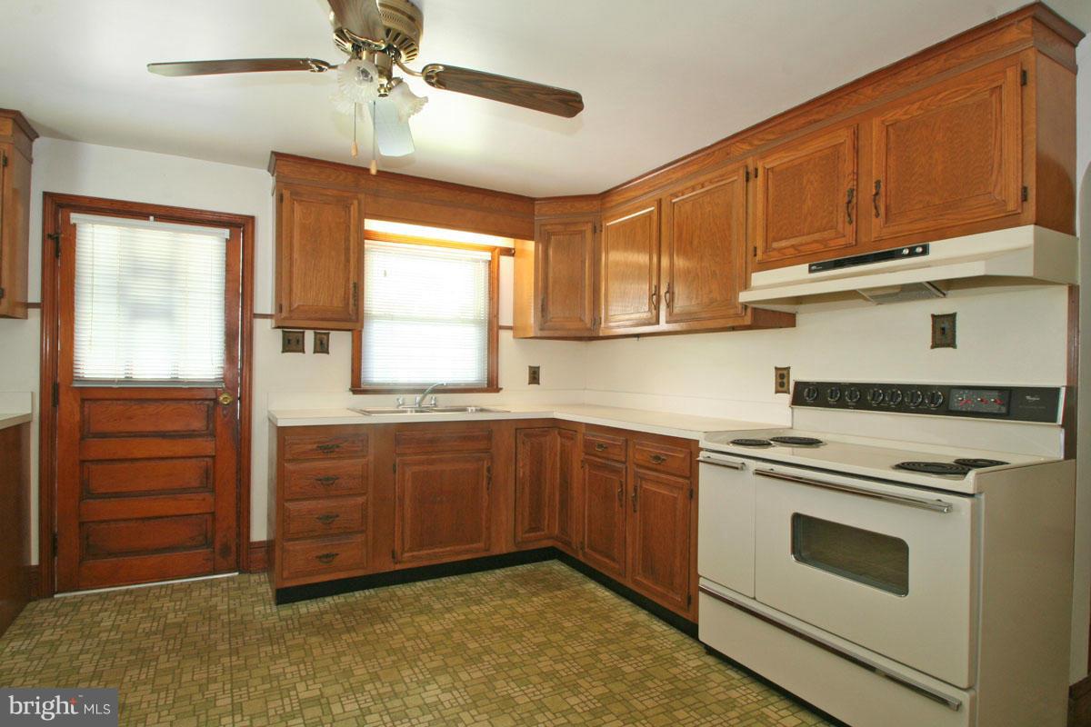2600 McComas Road White Hall, MD 21161 - Photo 3 of 30 Kitchen
