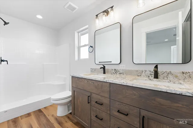 $364,900 | 1142 Velvet Loop, Wilder, ID 83676