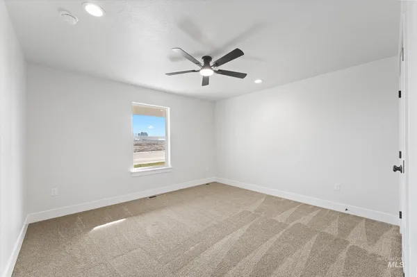 $364,900 | 1142 Velvet Loop, Wilder, ID 83676