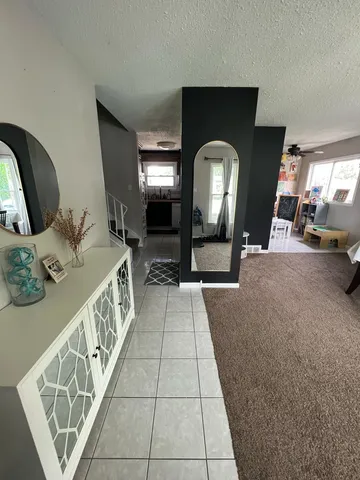 $300,000 | 17374 70th Avenue, Tinley Park, IL 60477