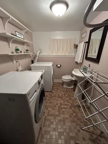 $300,000 | 17374 70th Avenue, Tinley Park, IL 60477