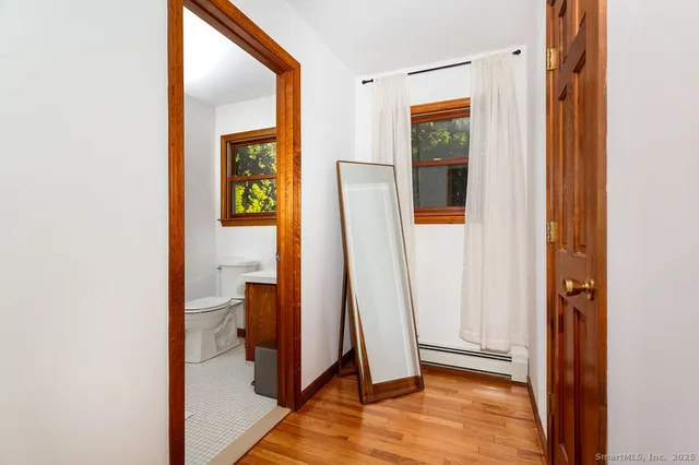 $670,000 | 8 Phoebee Lane, Brookfield, CT 06804