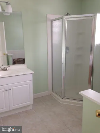 $1,650 | 615 Adams Street, Unit 1, Riverside, NJ 08075