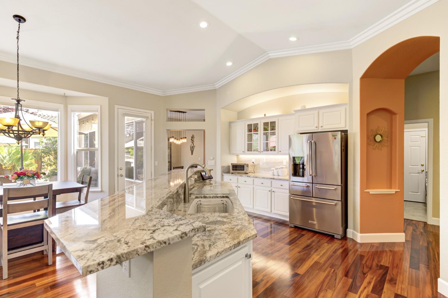 516 Rye Court Roseville, CA 95747 - Photo 11 of 52