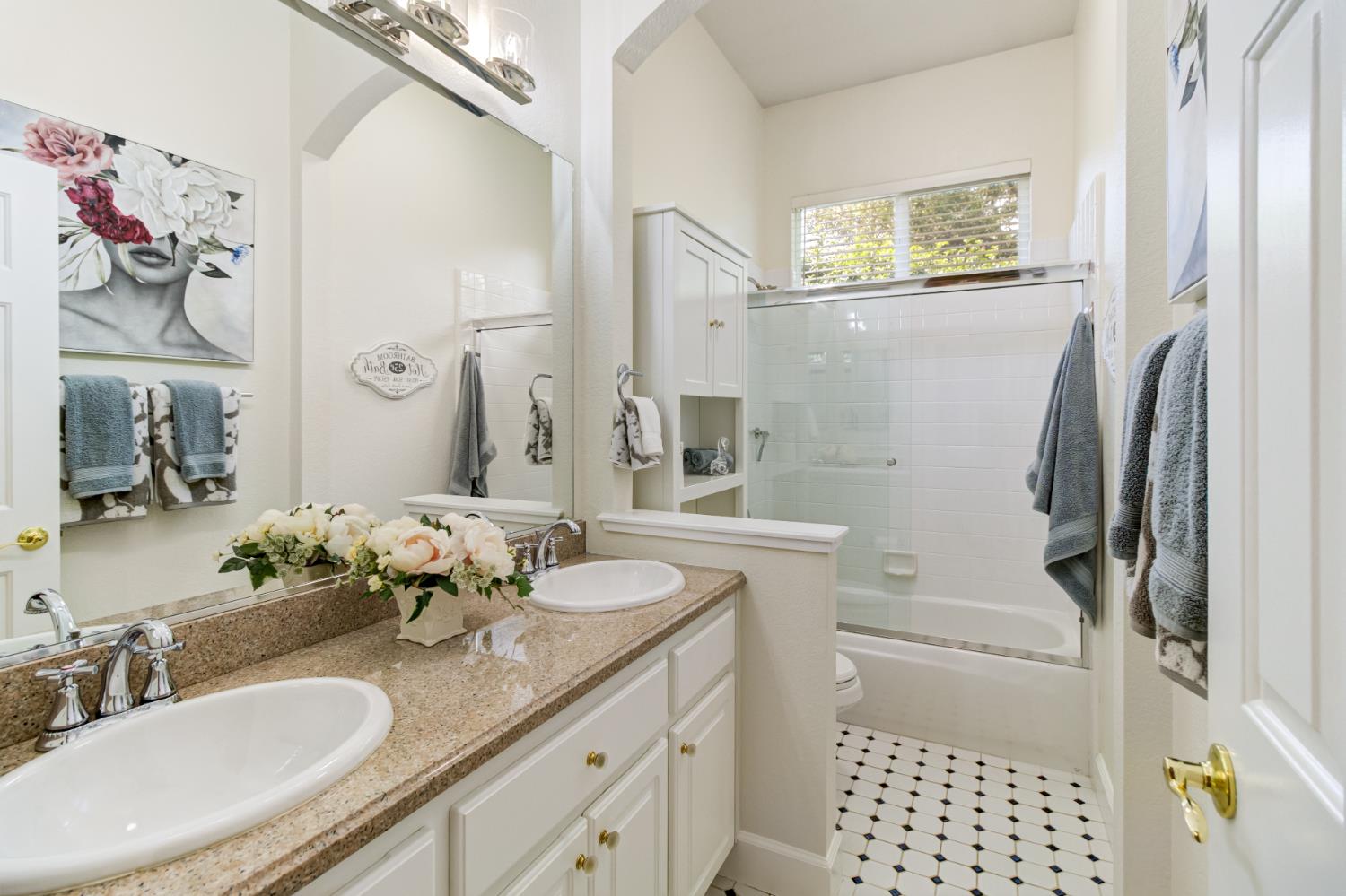 516 Rye Court Roseville, CA 95747 - Photo 18 of 43