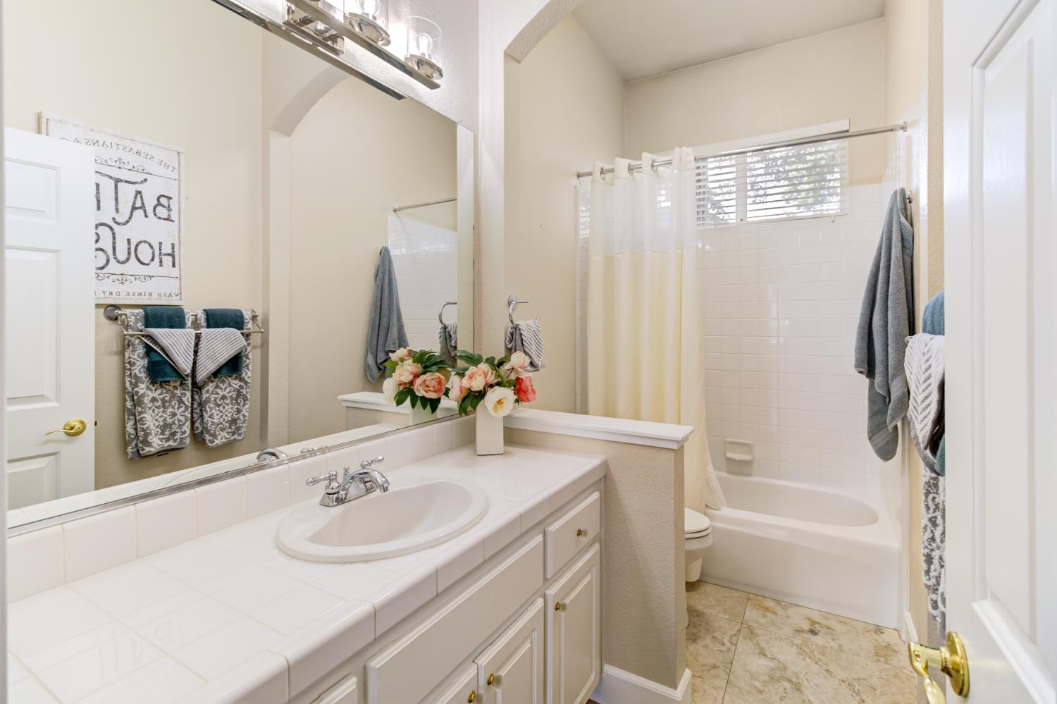 516 Rye Court Roseville, CA 95747 - Photo 21 of 43