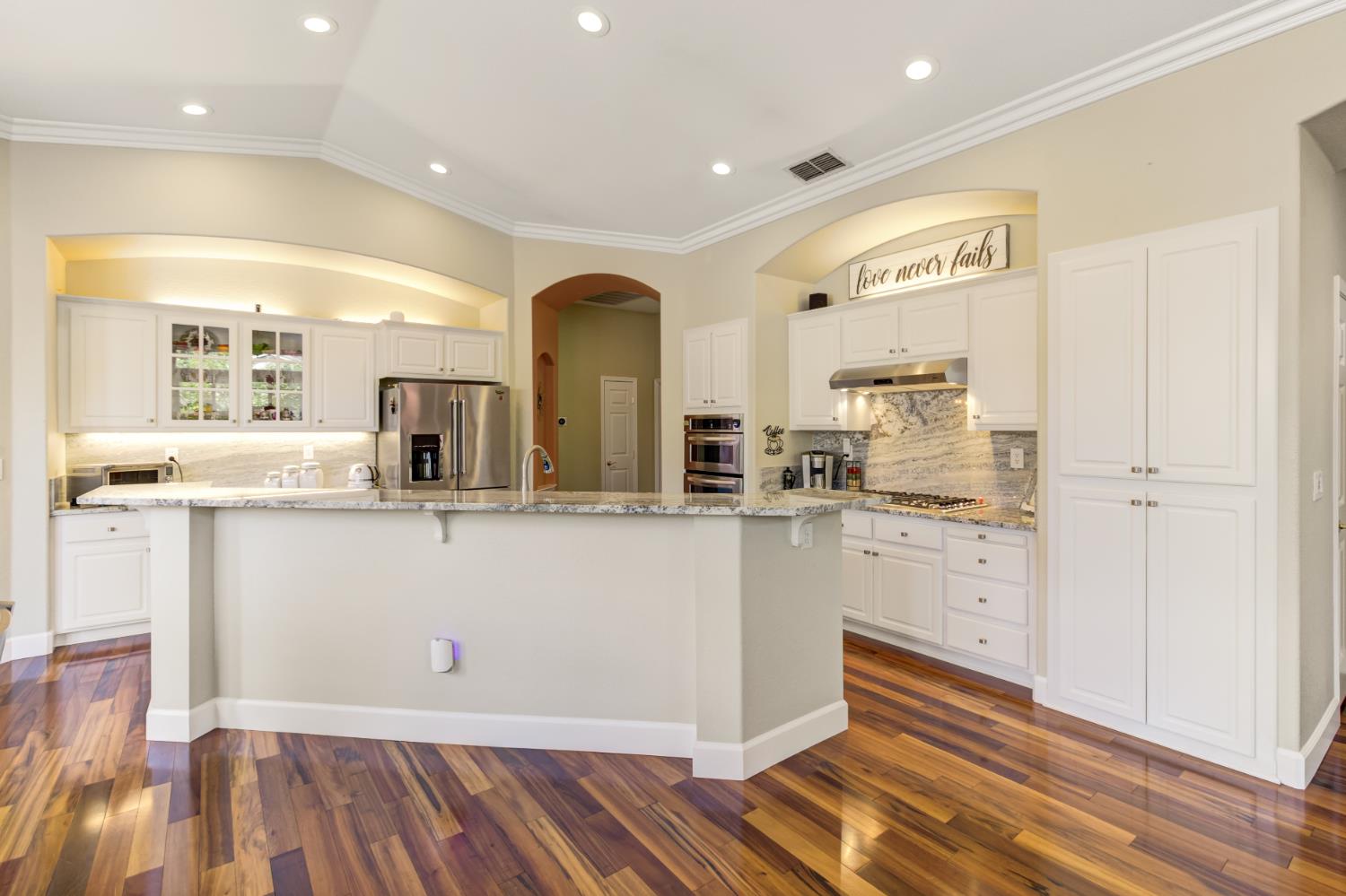 516 Rye Court Roseville, CA 95747 - Photo 8 of 43