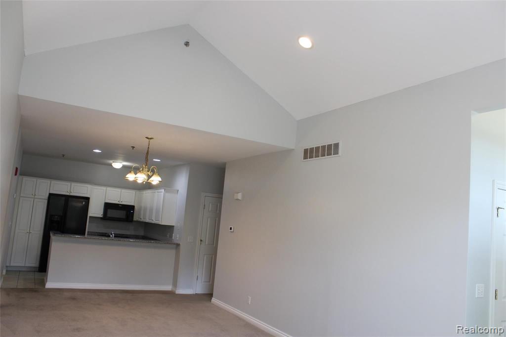 45681 North Stonewood Road, Unit 59 Canton, MI 48187 - Photo 12 of 63