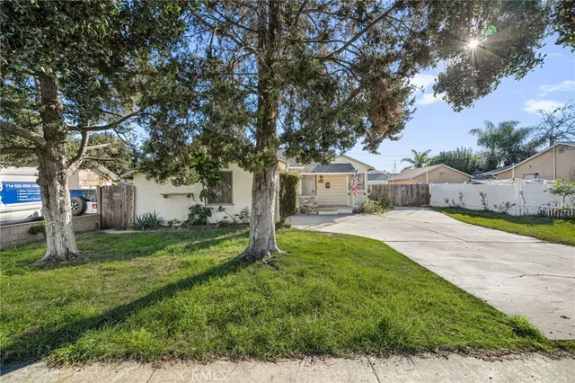 $680,000 | 2106 West Cerritos Avenue, Anaheim, CA 92804