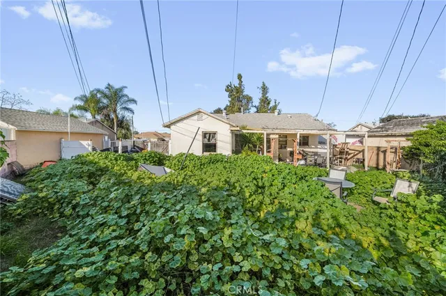 $680,000 | 2106 West Cerritos Avenue, Anaheim, CA 92804