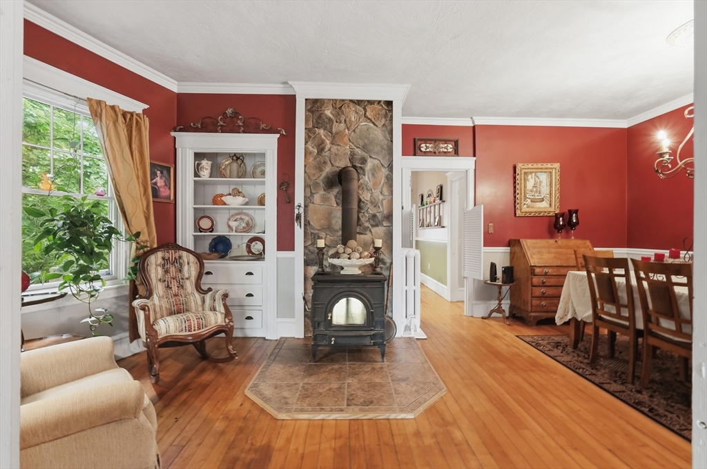 602 Old County Road Westport, MA 02790 - Photo 14 of 38